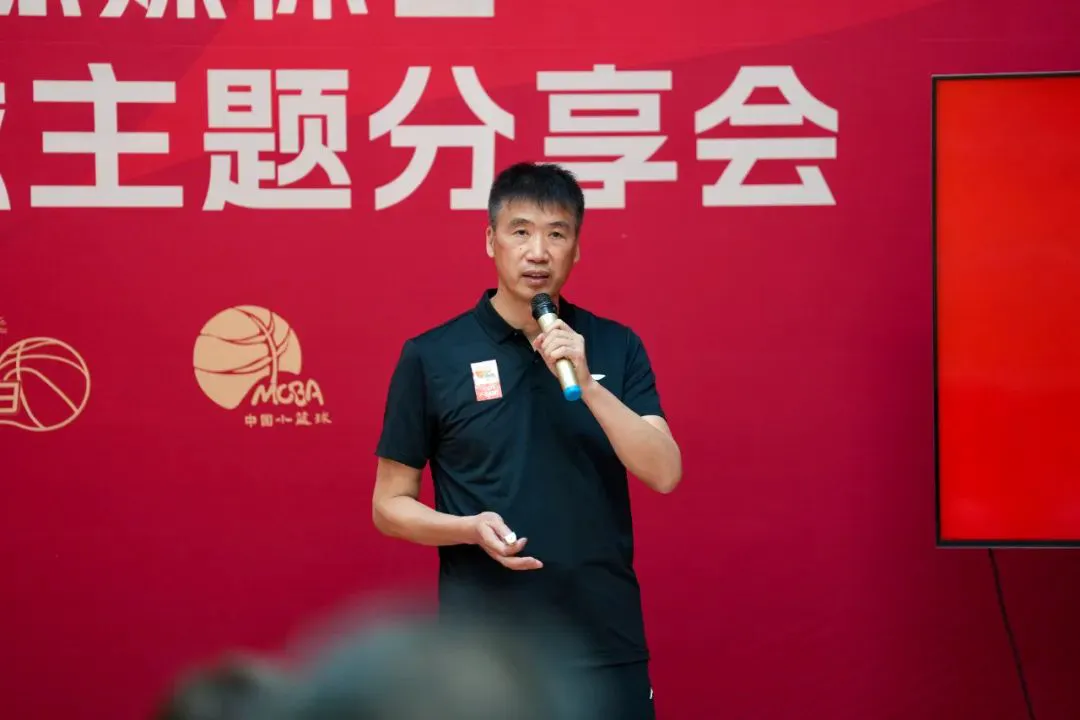 学生篮球运动员如何在家做瑜伽_2